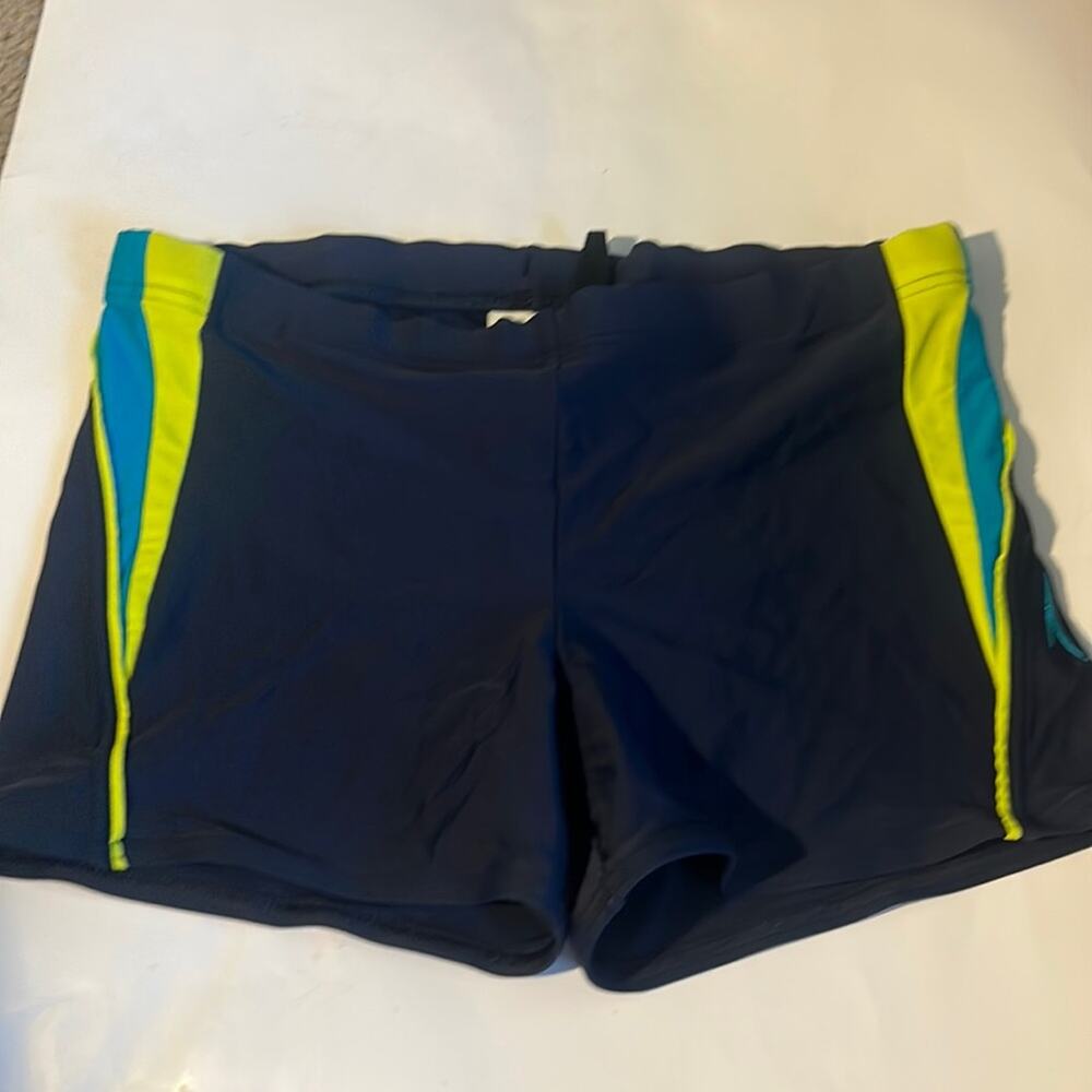 SPEEDO Nylon Adjustable Waist Shorts Navy Teal Spring Green Side Design